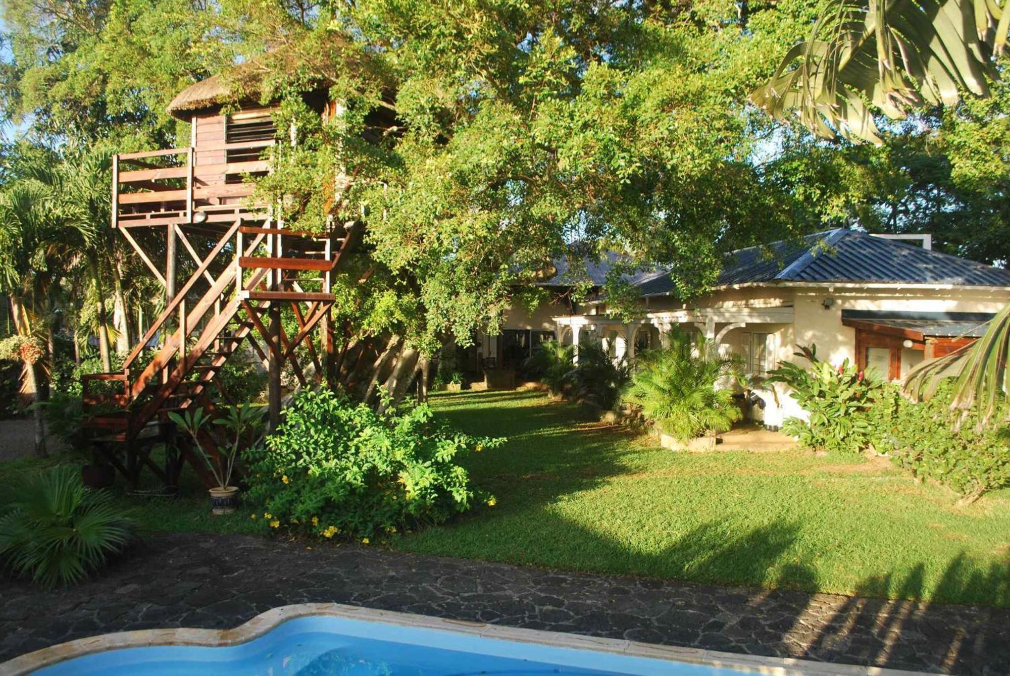 Tree Lodge Mauritius Belle Mare Exterior photo