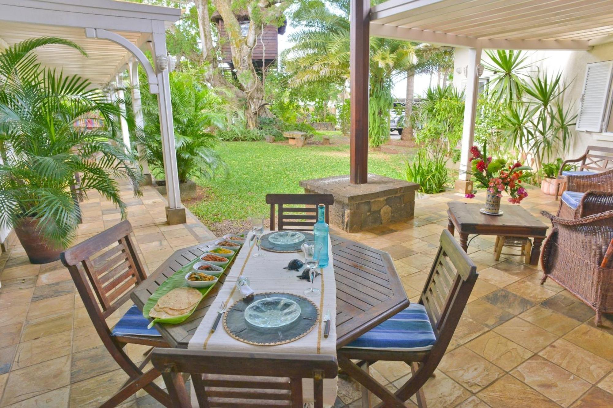 Tree Lodge Mauritius Belle Mare Exterior photo